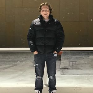 Meet your Posher, Vince